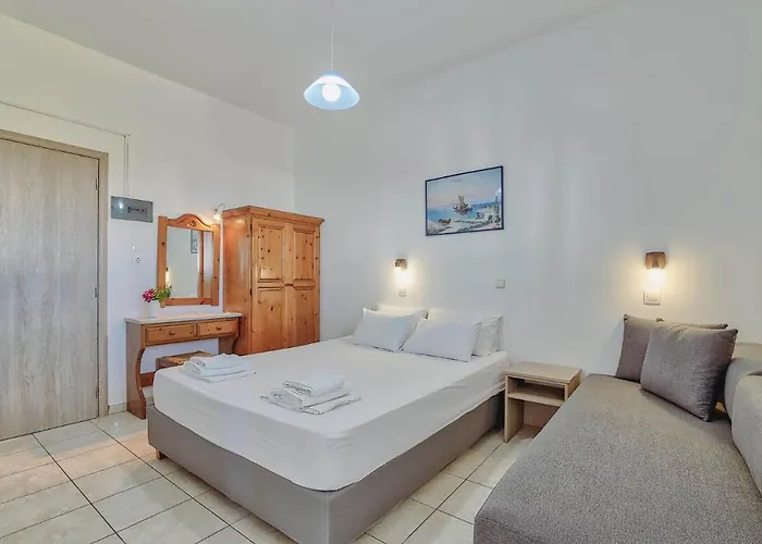 Pavlos Place 2* Antiparos Town