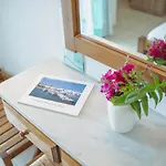 Pavlos Place