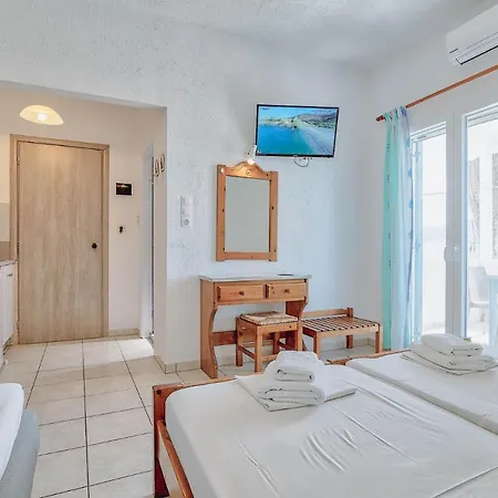 Pavlos Place 2*