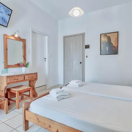 Pavlos Place 2*