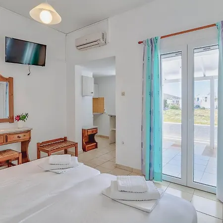Pavlos Place 2*