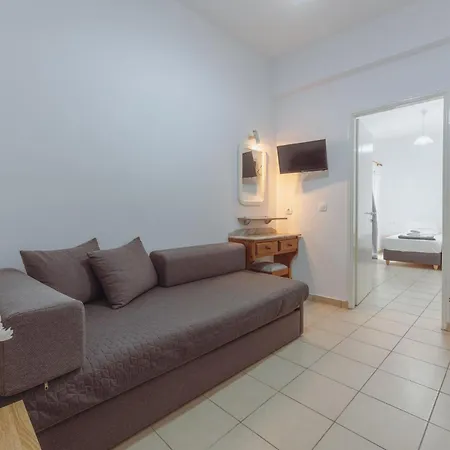Pavlos Place Αντίπαρος